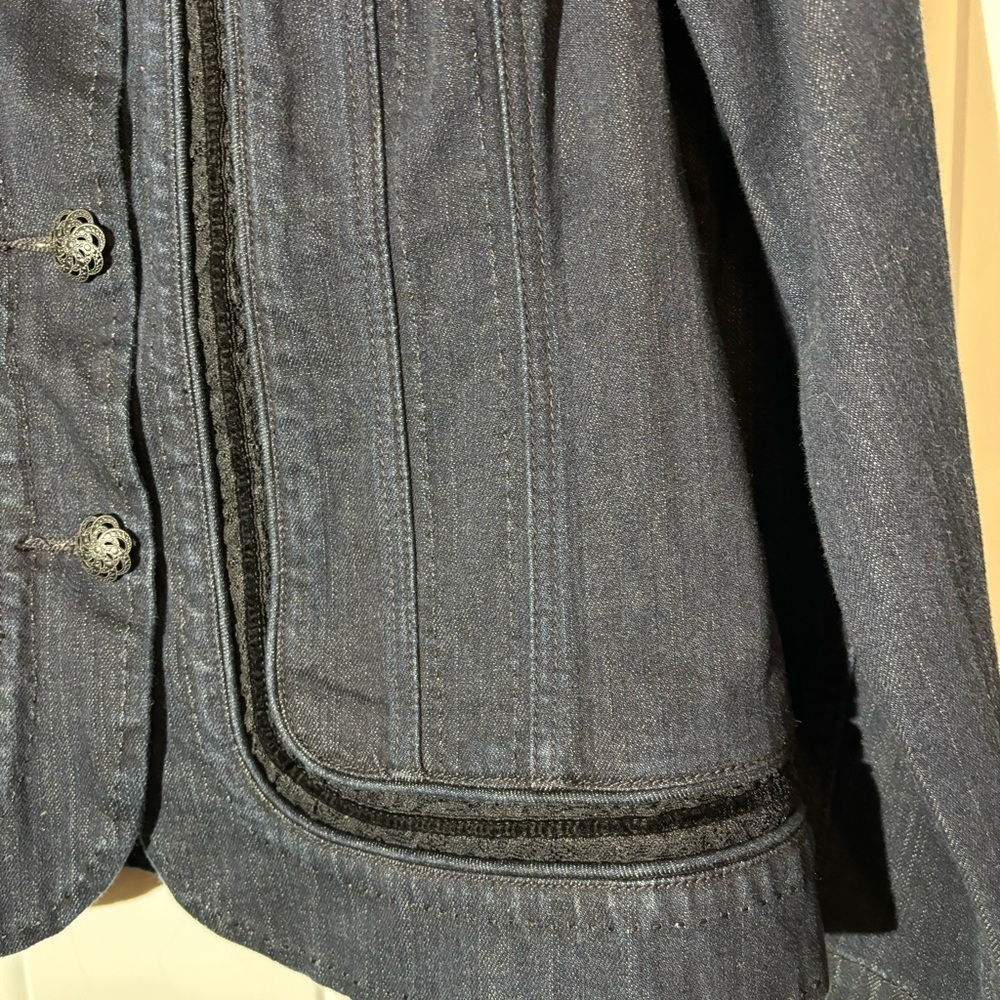 NWT Chicos Size 2 Dark Denim Embroidered Jacket - Picture 9 of 14